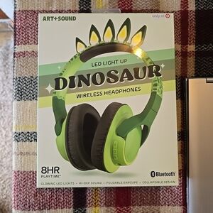Green Dinosaur LED Light Up Wireless Headphones